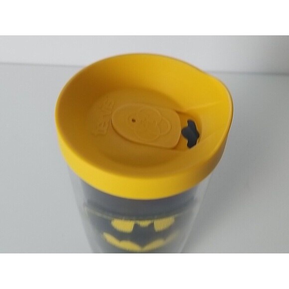 Tervis Tumbler Batman 16oz Black Interior w/ Yellow Lid Patch DC Justice League - Picture 2 of 9